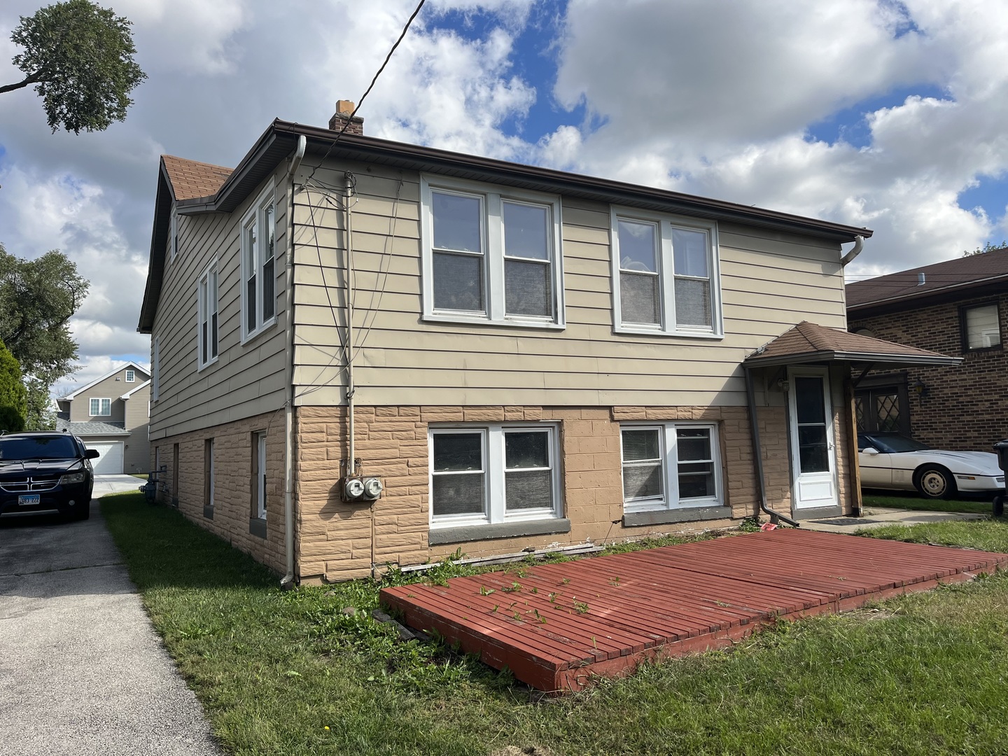 7907 46th Street Lyons, IL 60534 - Photo 17 of 17 a view of a house with a patio