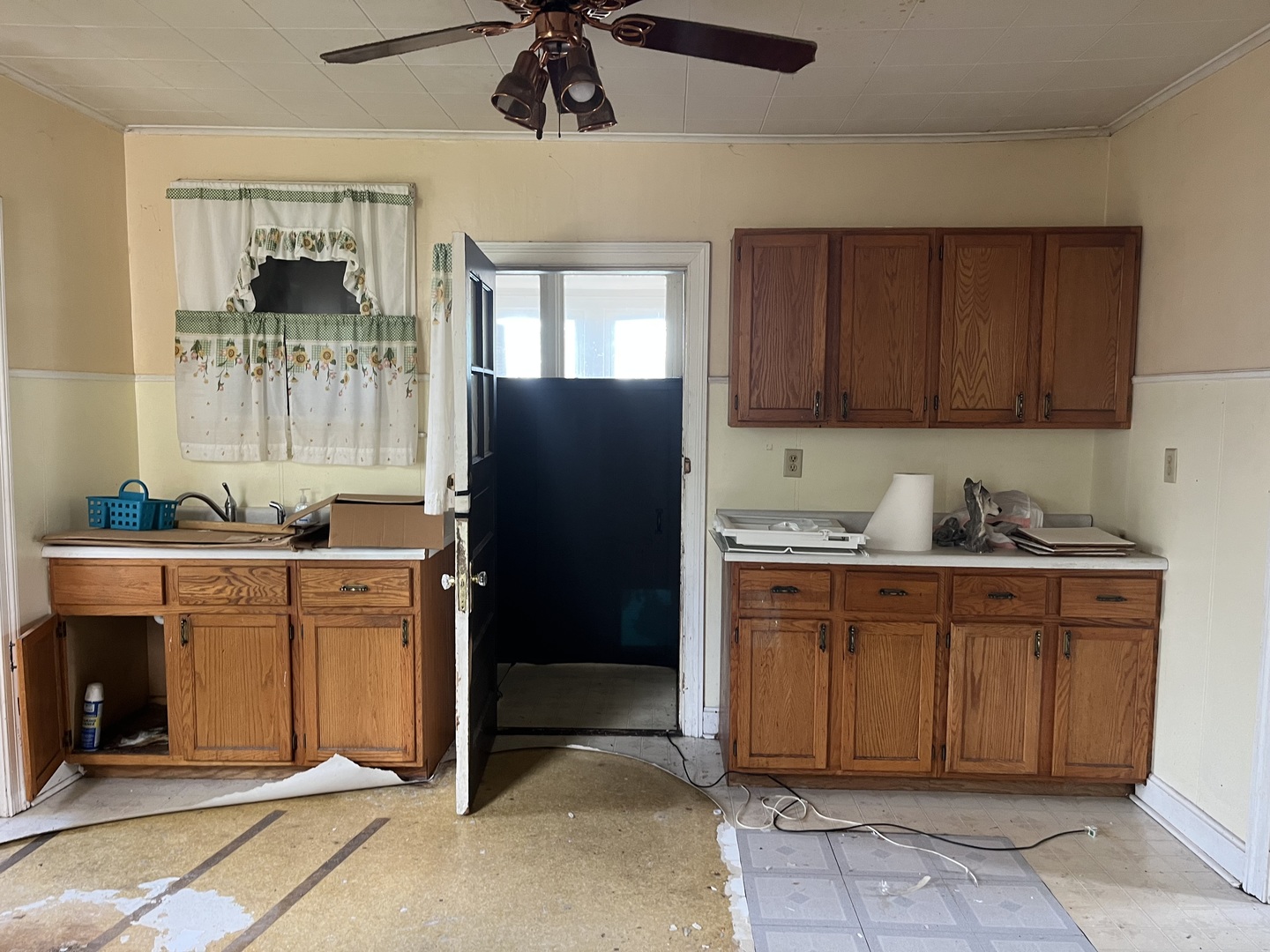7907 46th Street Lyons, IL 60534 - Photo 2 of 17 a kitchen with stainless steel appliances granite countertop a refrigerator and a stove top oven