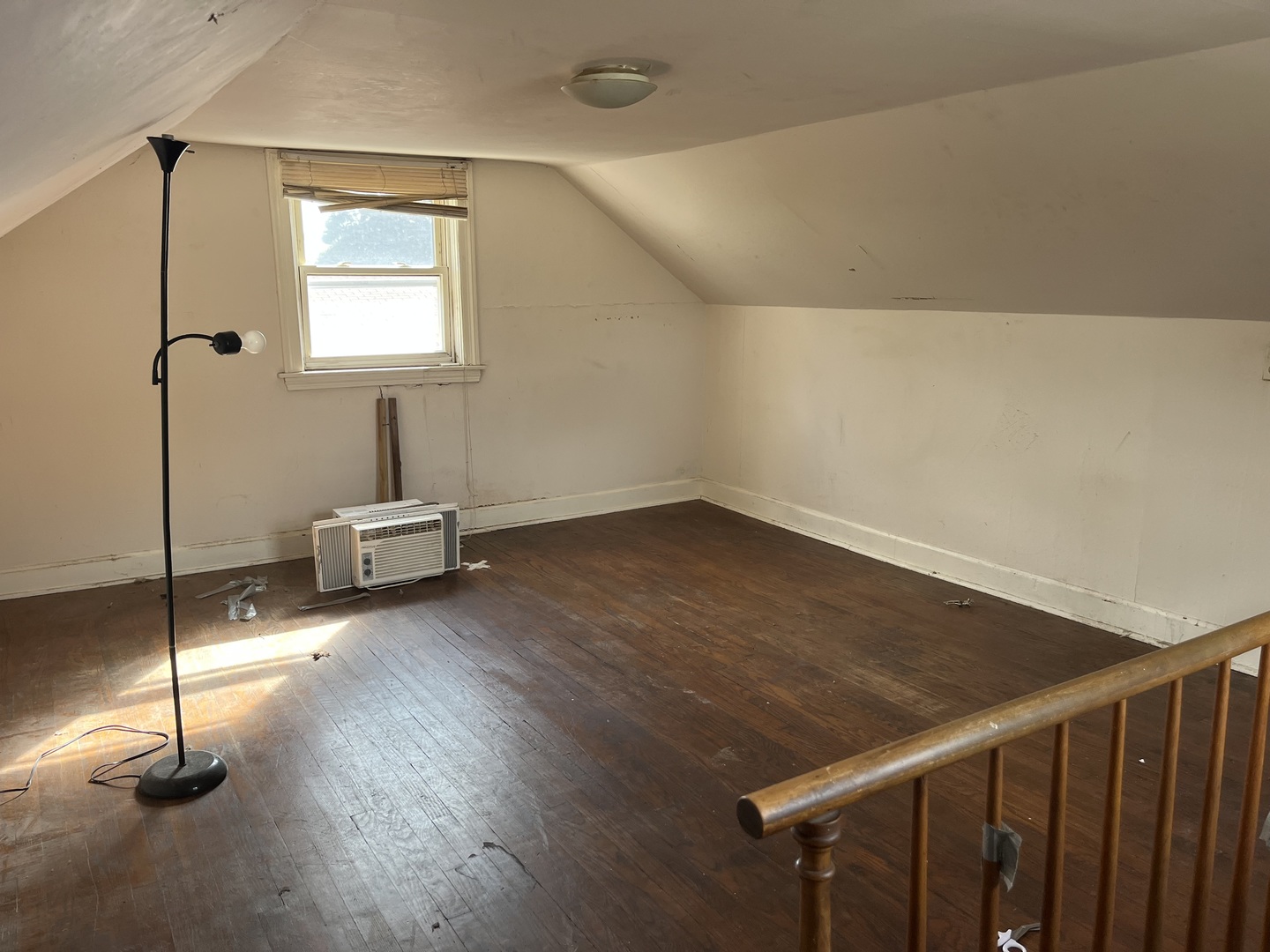 7907 46th Street Lyons, IL 60534 - Photo 7 of 17 a view of a room with gym equipment
