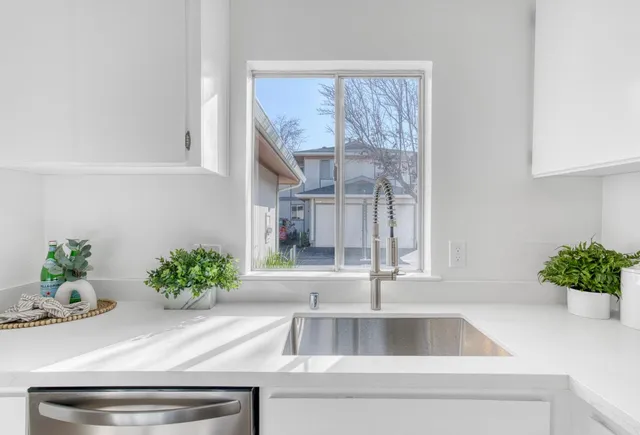 $1,378,000 | 258 Ventura Avenue, Palo Alto, CA 94306