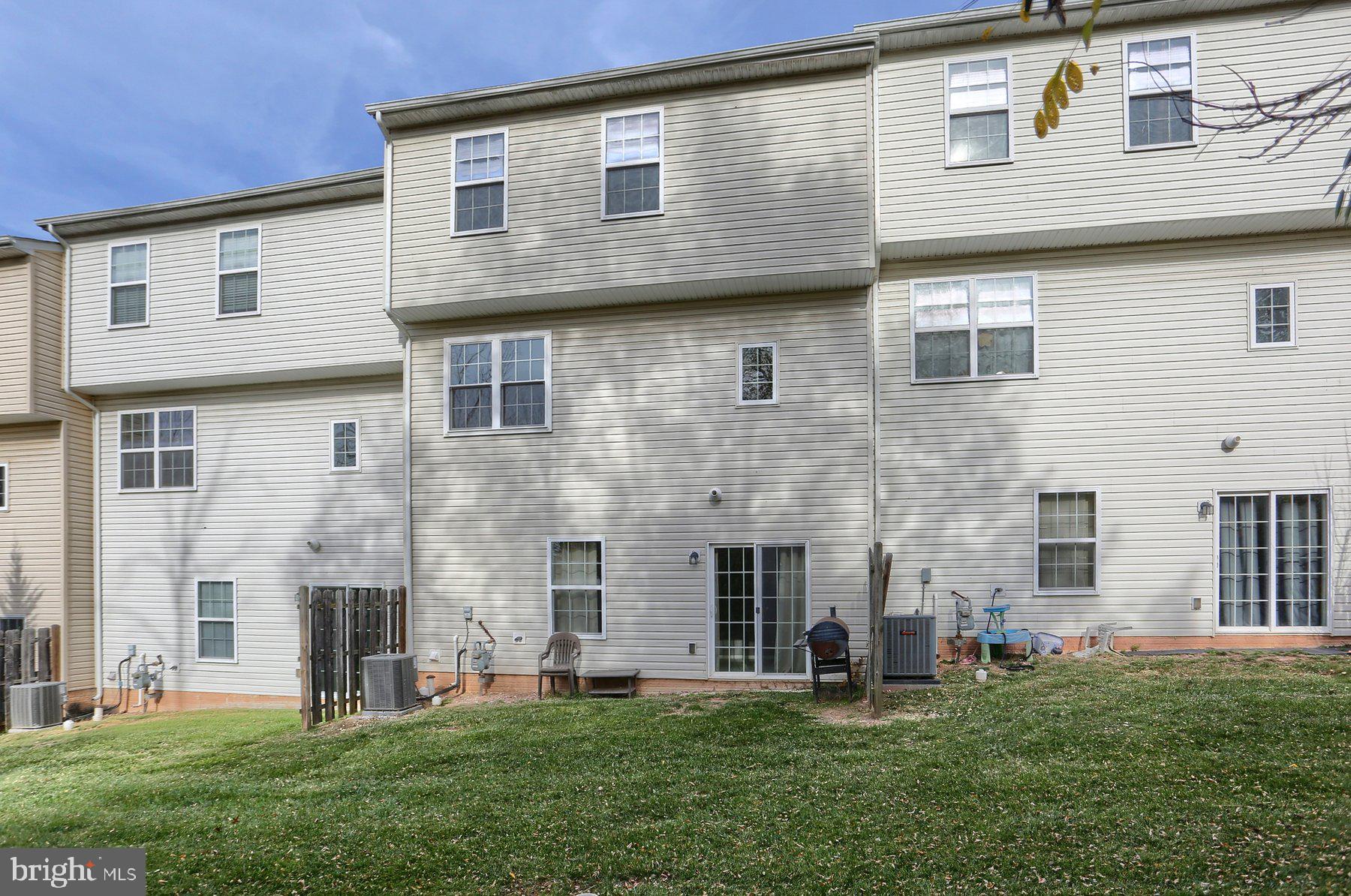 2465 Walnut Bottom Road, Unit 80 York, PA 17408 - Photo 35 of 36 a front view of house with yard