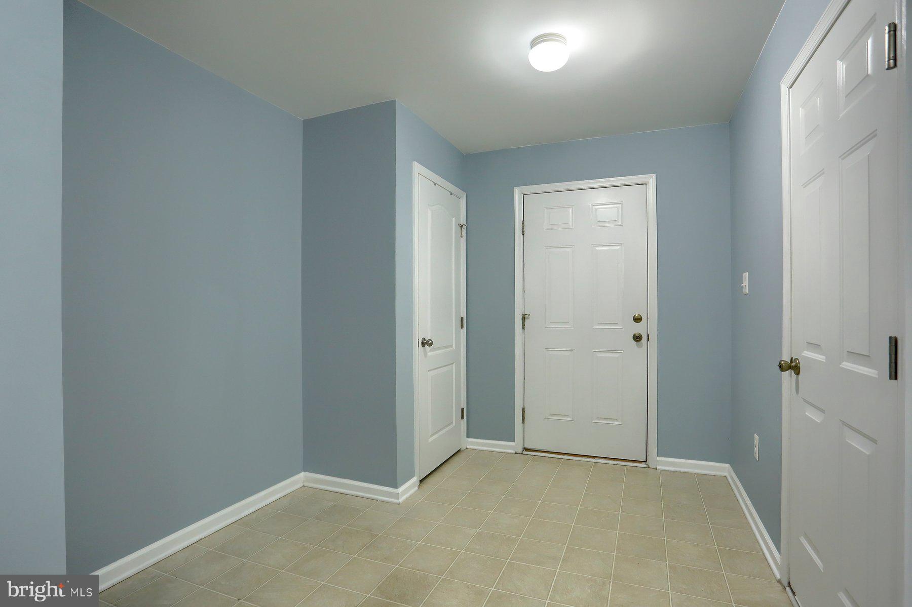 2465 Walnut Bottom Road, Unit 80 York, PA 17408 - Photo 7 of 36 a view of an empty room