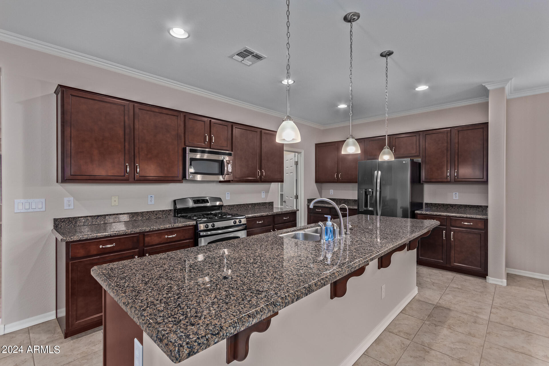 15943 West Berkeley Road Goodyear, AZ 85395 - Photo 3 of 31 17-Berkeley