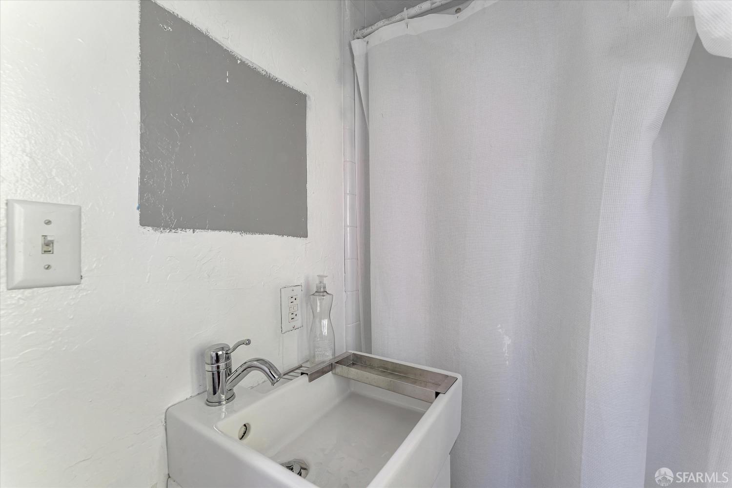 1917 Oregon Street Berkeley, CA 94703 - Photo 31 of 43