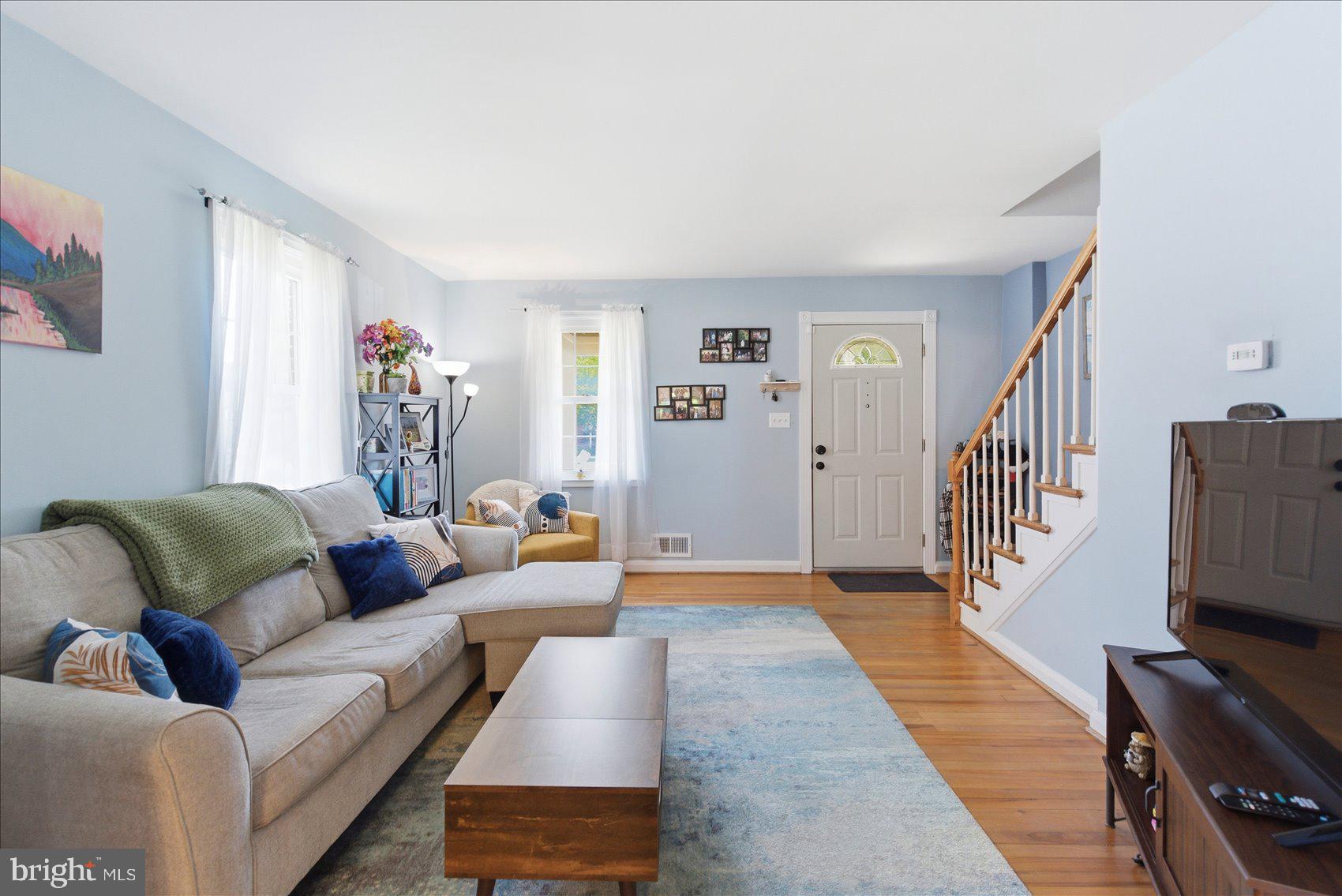 8336 Edgedale Road Baltimore, MD 21234 - Photo 5 of 32 Gallery Image 5