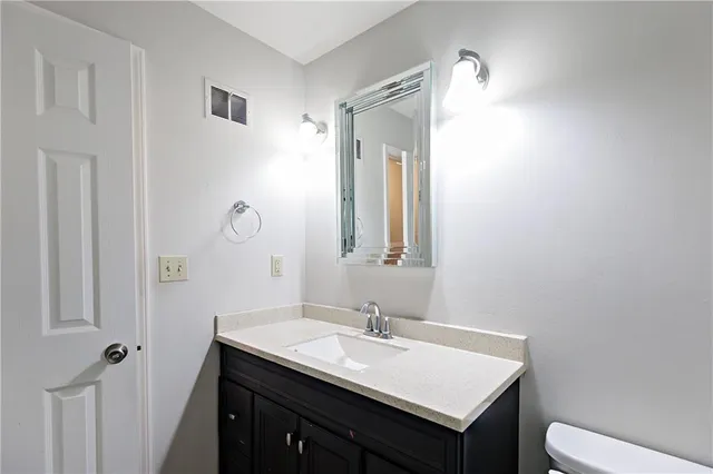 $281,000 | 6927 Northwest 76th Terrace, Kansas City, MO 64152