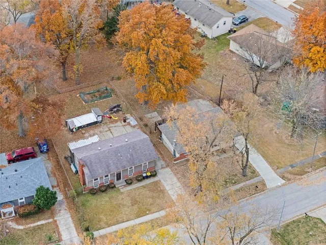 $281,000 | 6927 Northwest 76th Terrace, Kansas City, MO 64152