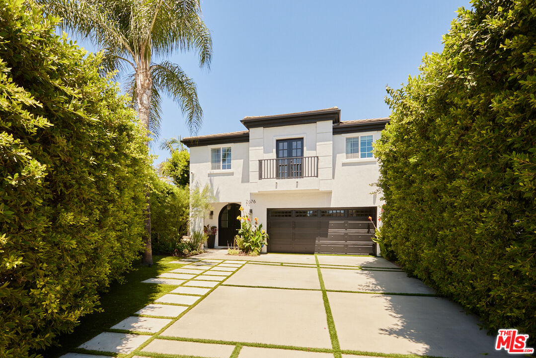 7676 Coldwater Canyon Court North Hollywood, CA 91605 - Photo 29 of 32