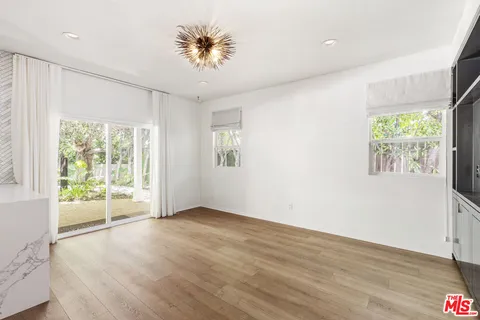 $1,399,000 | 7676 Coldwater Canyon Court, North Hollywood, CA 91605