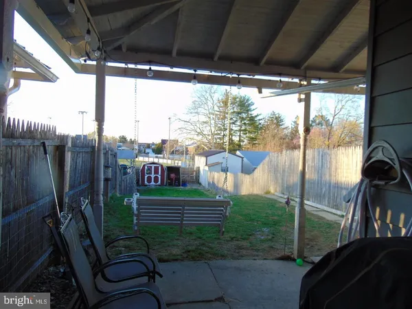 $220,000 | 21 West Smith Street, Topton, PA 19562