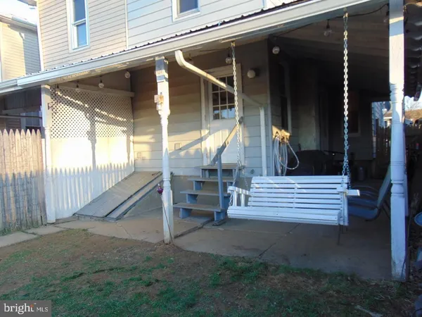 $220,000 | 21 West Smith Street, Topton, PA 19562