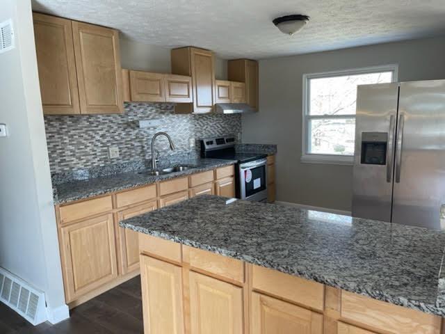 12146 Mill Road Cincinnati, OH 45240 - Photo 5 of 29 Gallery Image 5