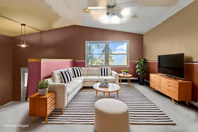 $600,000 | W3523 Oakwood Drive, Geneva, WI 53147