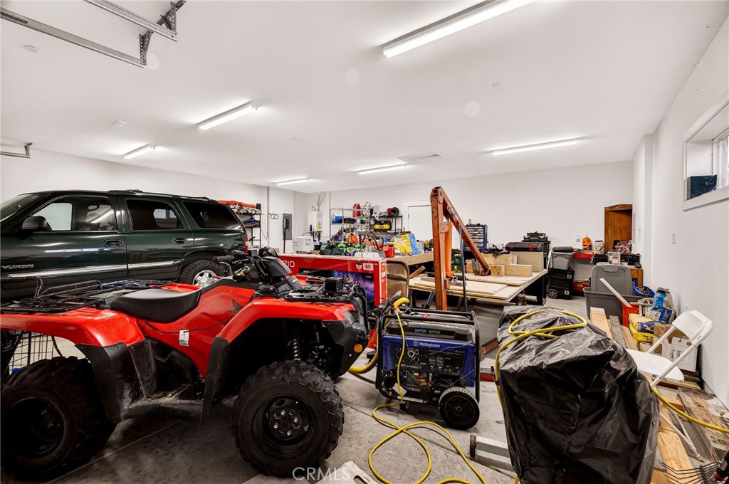 603 Zink Road Berry Creek, CA 95916 - Photo 51 of 69 a view of a room with gym equipment