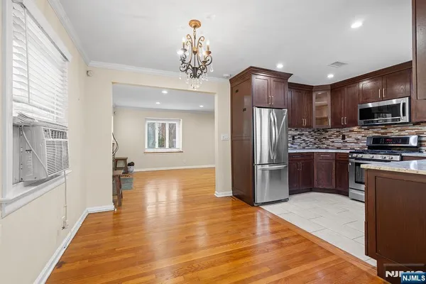 $4,700 | 515 North Street, Teaneck, NJ 07666