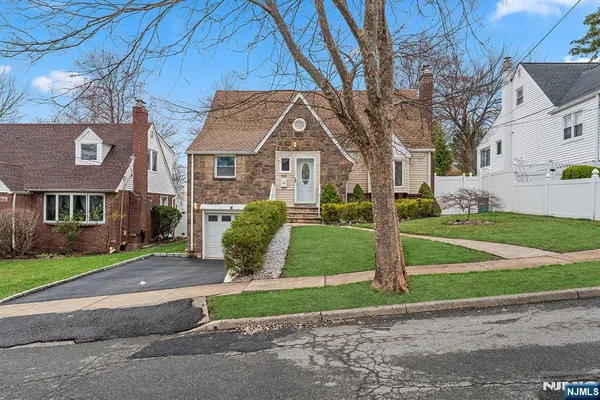 $4,700 | 515 North Street, Teaneck, NJ 07666