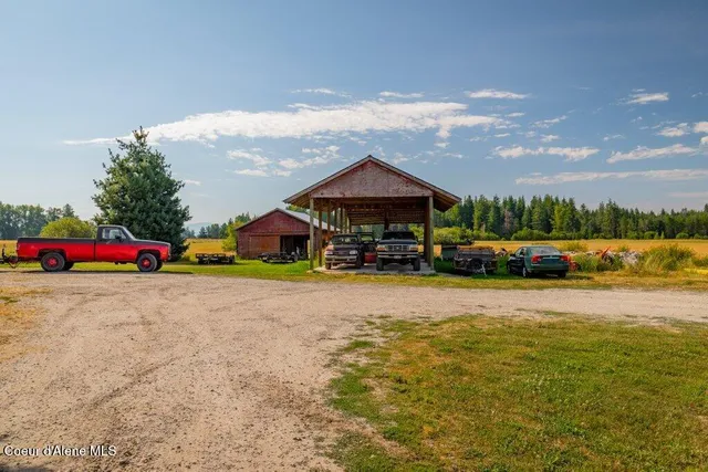 $1,250,000 | 1140 Jacobson Road, Sandpoint, ID 83864