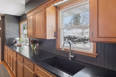 $480,000 | 2320 Valders Avenue North, Golden Valley, MN 55427