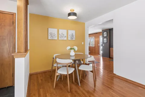$480,000 | 2320 Valders Avenue North, Golden Valley, MN 55427