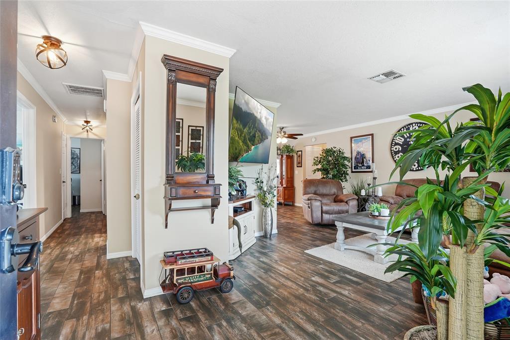 7635 Gates Circle Spring Hill, FL 34606 - Photo 7 of 50 Gallery Image 7