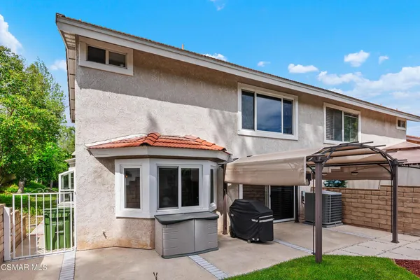 $945,000 | 30130 Leticia Court, Agoura Hills, CA 91301