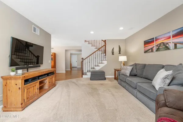 $945,000 | 30130 Leticia Court, Agoura Hills, CA 91301