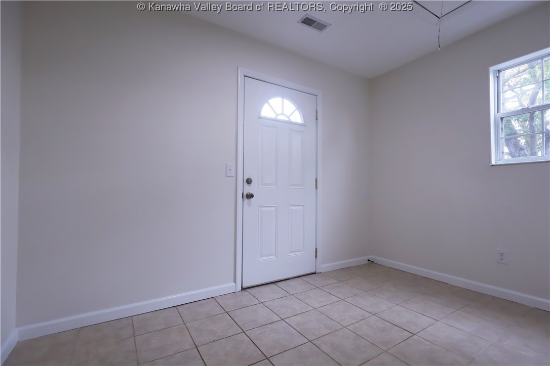 35 Sapphire Road St. Albans, WV 25177 - Photo 14 of 19 Gallery Image 14