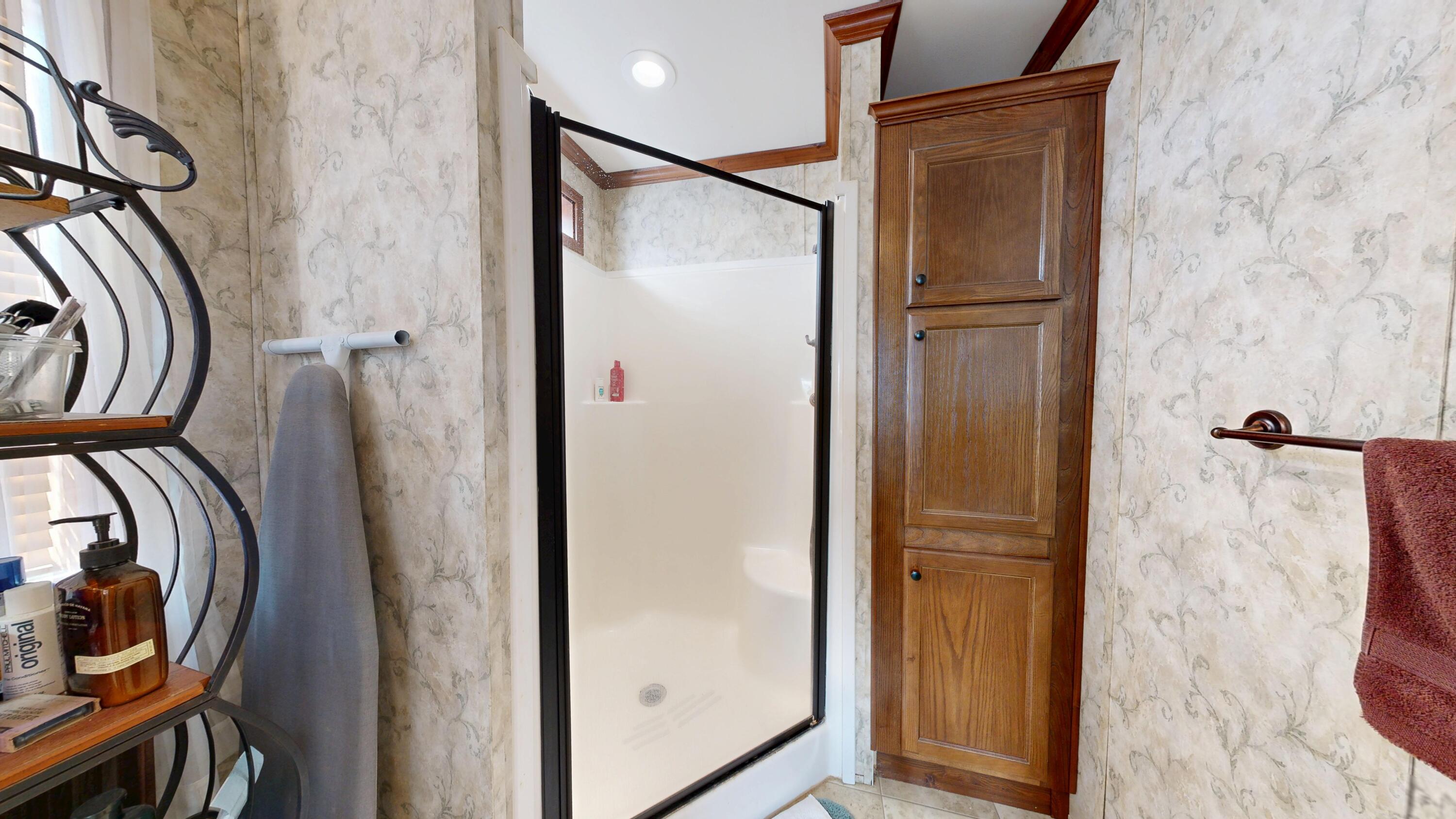 8 Sheldon Place Lewiston, ME 04240 - Photo 21 of 32 Bathroom