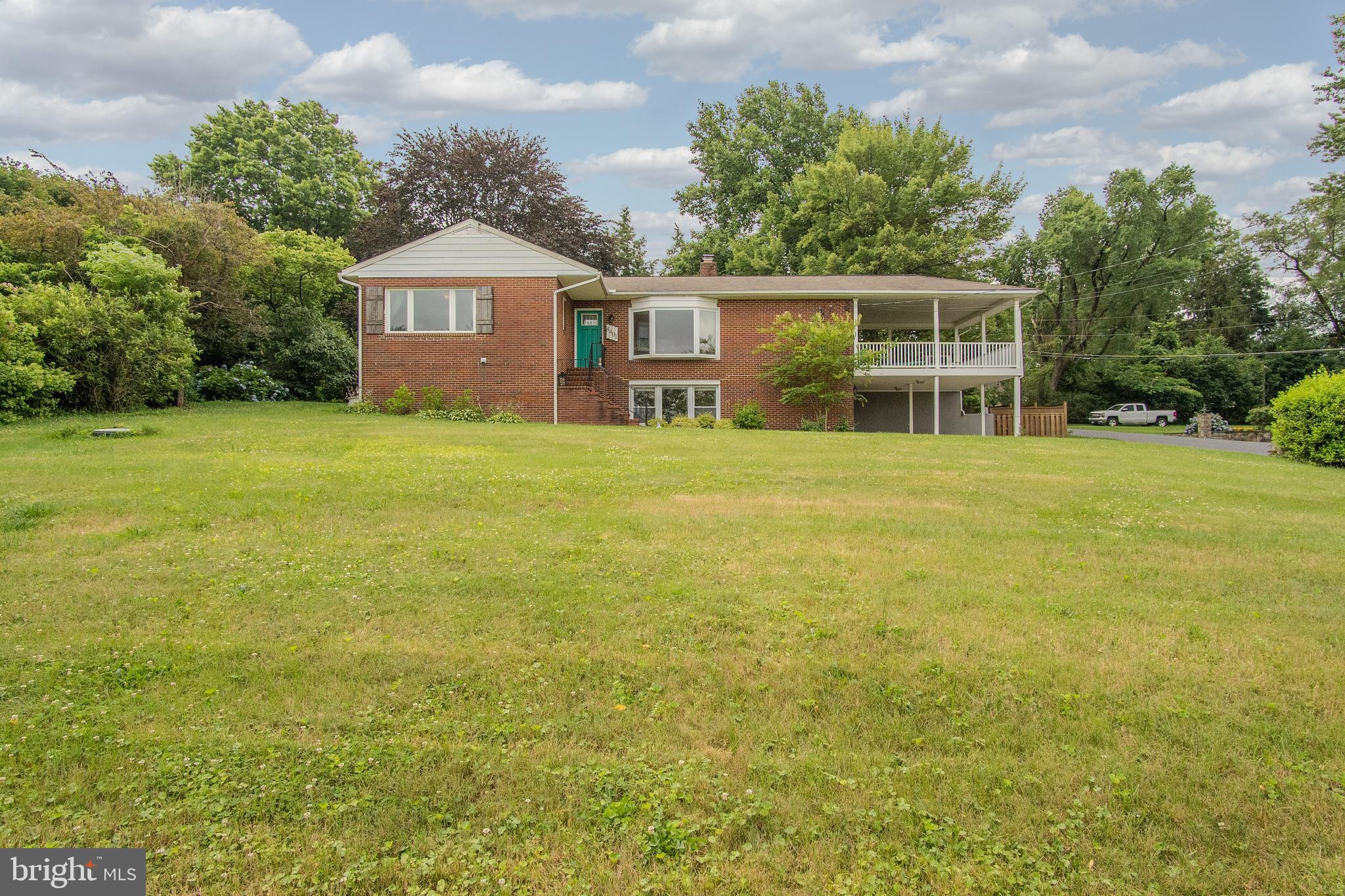 8401 Walter Martz Road Frederick, MD 21702 - Photo 4 of 48 Gallery Image 4