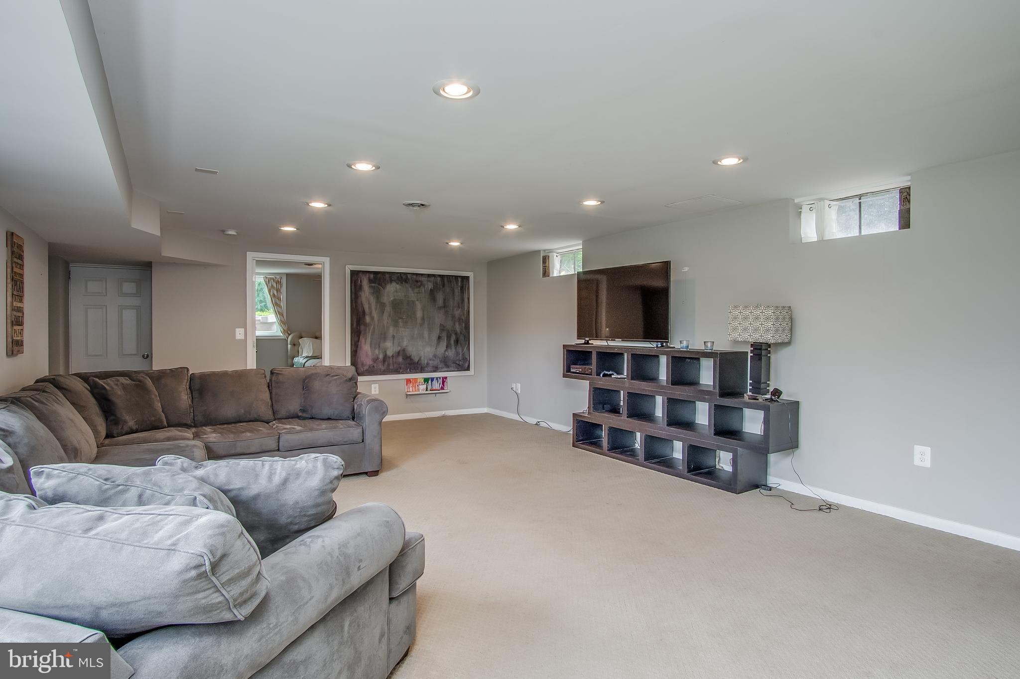 8401 Walter Martz Road Frederick, MD 21702 - Photo 32 of 48 Gallery Image 32