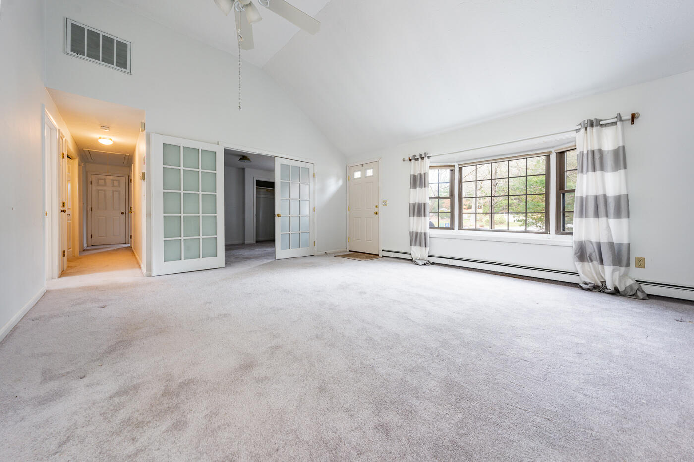9 Gunstock Road Osterville, MA 02655 - Photo 11 of 22 livroom3