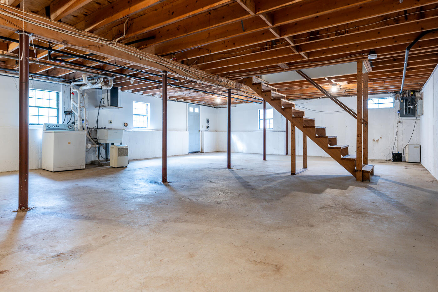 9 Gunstock Road Osterville, MA 02655 - Photo 15 of 22 basement1