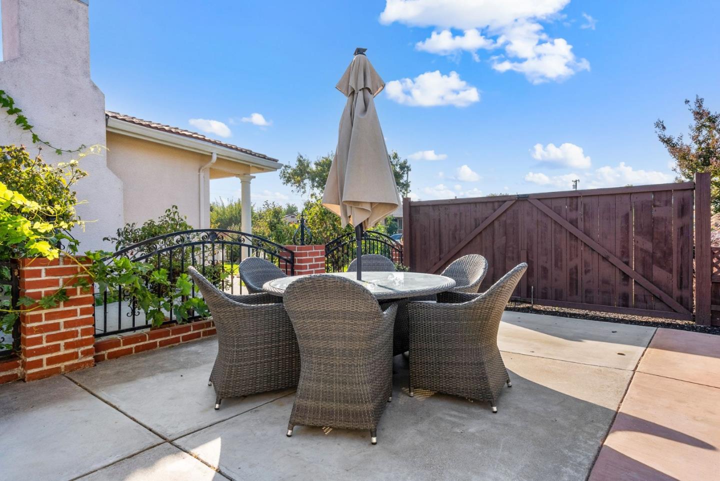 254 Uvas Street Milpitas, CA 95035 - Photo 11 of 48 a view of a patio in backyard