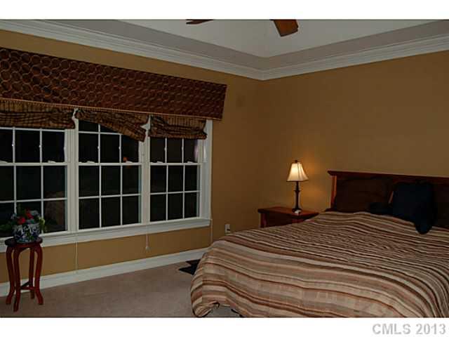 1047 Falls Road Rock Hill, SC 29730 - Photo 7 of 16 Gallery Image 7