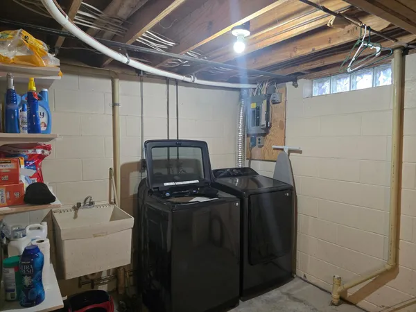 $329,000 | 1903 Willow Avenue, Worthington, MN 56187