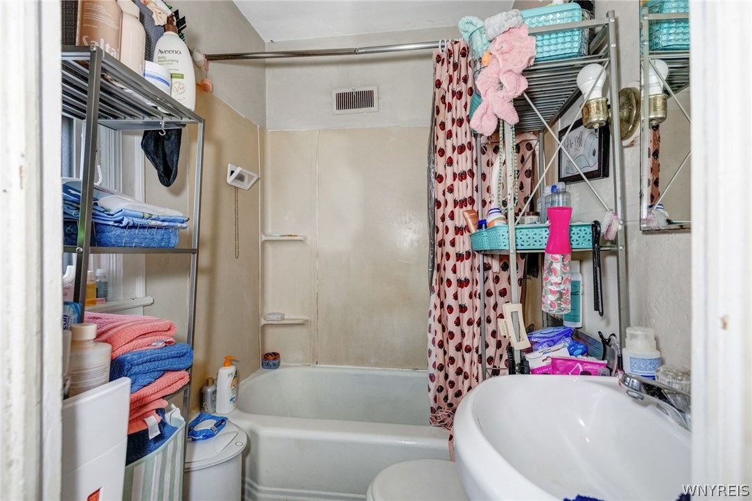 390 West Delavan Avenue Buffalo, NY 14213 - Photo 9 of 16