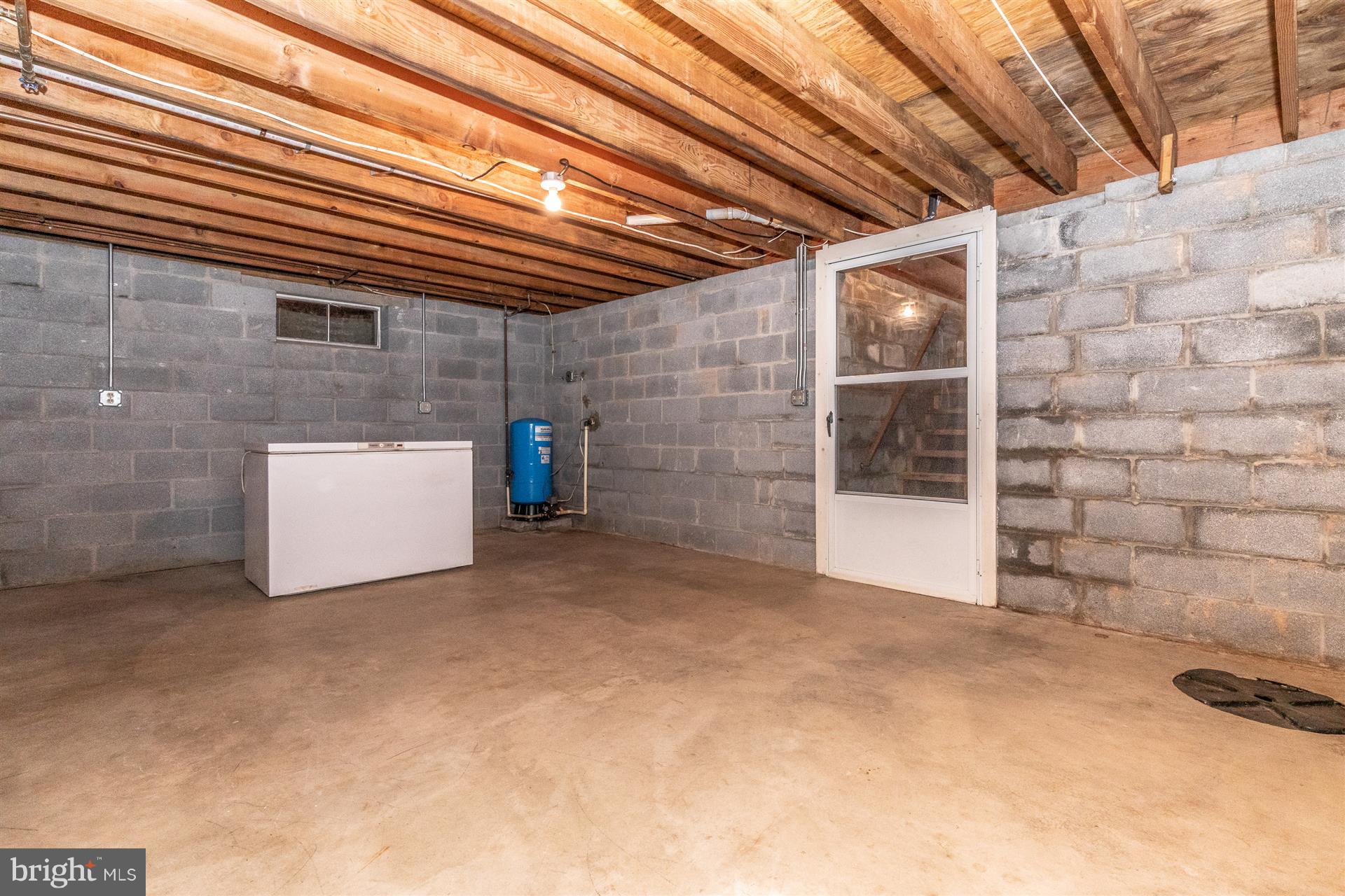522 Key Heights Road Union Bridge, MD 21791 - Photo 50 of 54 a view of an empty room with a window