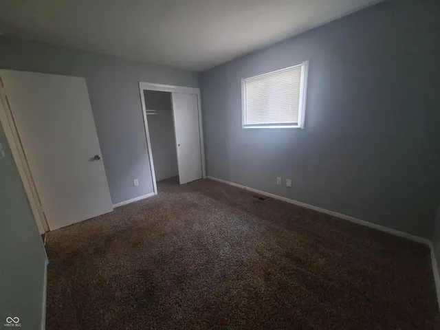 $1,345 | 2410 North Dearborn Street, Indianapolis, IN 46218