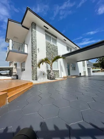 $4,900 | 901 Northwest 22nd Place, Miami, FL 33125