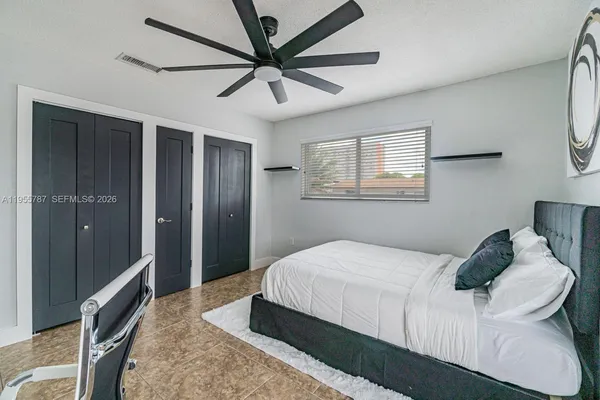 $4,700 | 901 Northwest 22nd Place, Miami, FL 33125