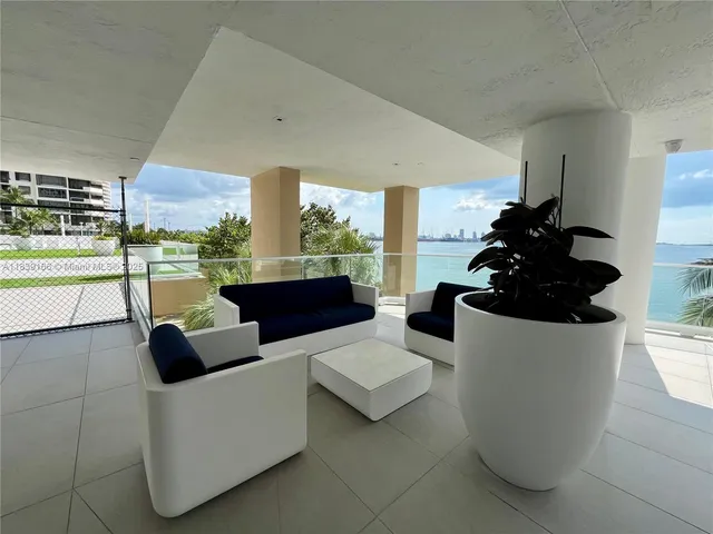 $3,750 | 770 Claughton Island Drive, Unit 1415, Miami, FL 33131