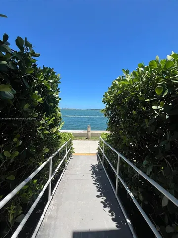 $3,750 | 770 Claughton Island Drive, Unit 1415, Miami, FL 33131