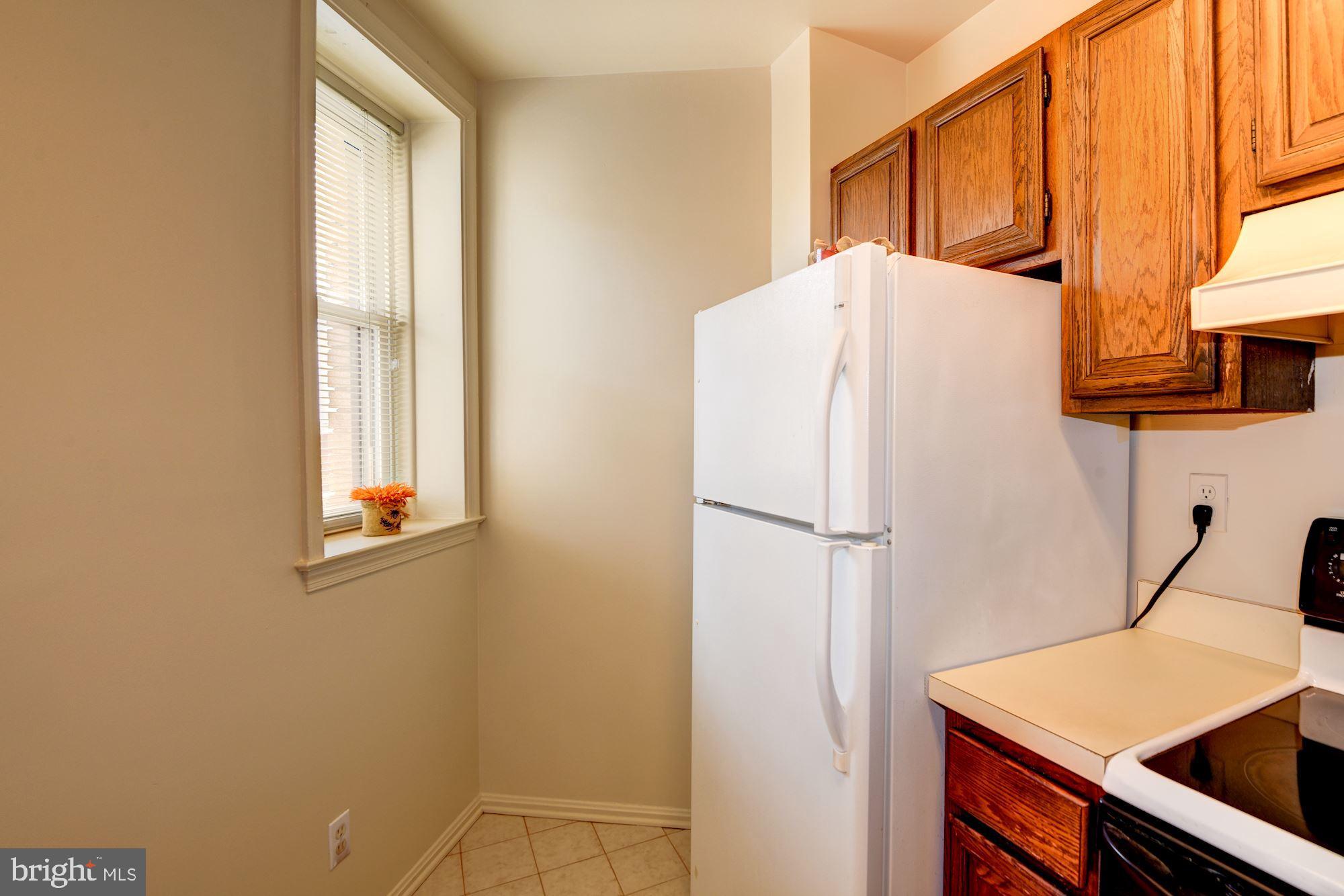 2001 16th Street Northwest, Unit 404 Washington, DC 20009 - Photo 13 of 35 Kitchen with window