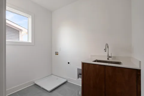 $1,699,999 | 547 A Moore Avenue, Nashville, TN 37203