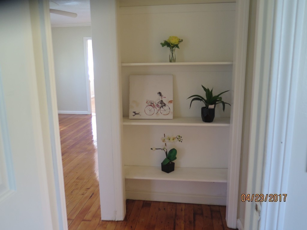 16 Mashapaug Road Sturbridge, MA 01566 - Photo 12 of 26 a view of kitchen