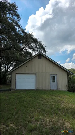 $350,000 | 270 Canyon View Drive, Goliad, TX 77963