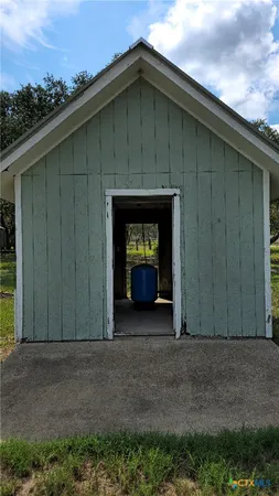 $350,000 | 270 Canyon View Drive, Goliad, TX 77963