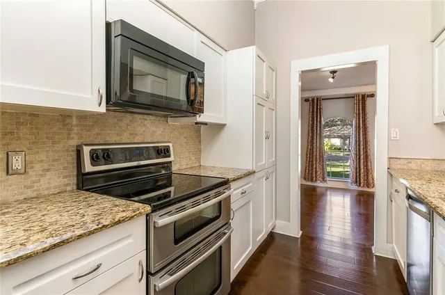 $450,000 | 203 Walnut Way, Euless, TX 76039