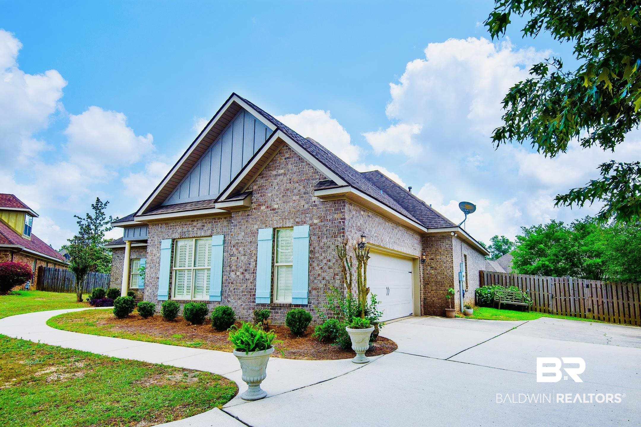 32096 Weatherly Cove Daphne, AL 36527 - Photo 2 of 46 Double garage
