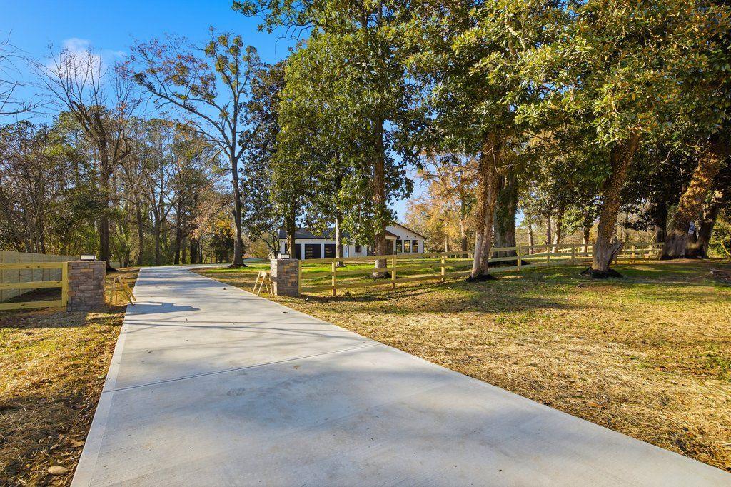 1755 Snapfinger Road Decatur, GA 30032 - Photo 52 of 52 a view of yard with tree